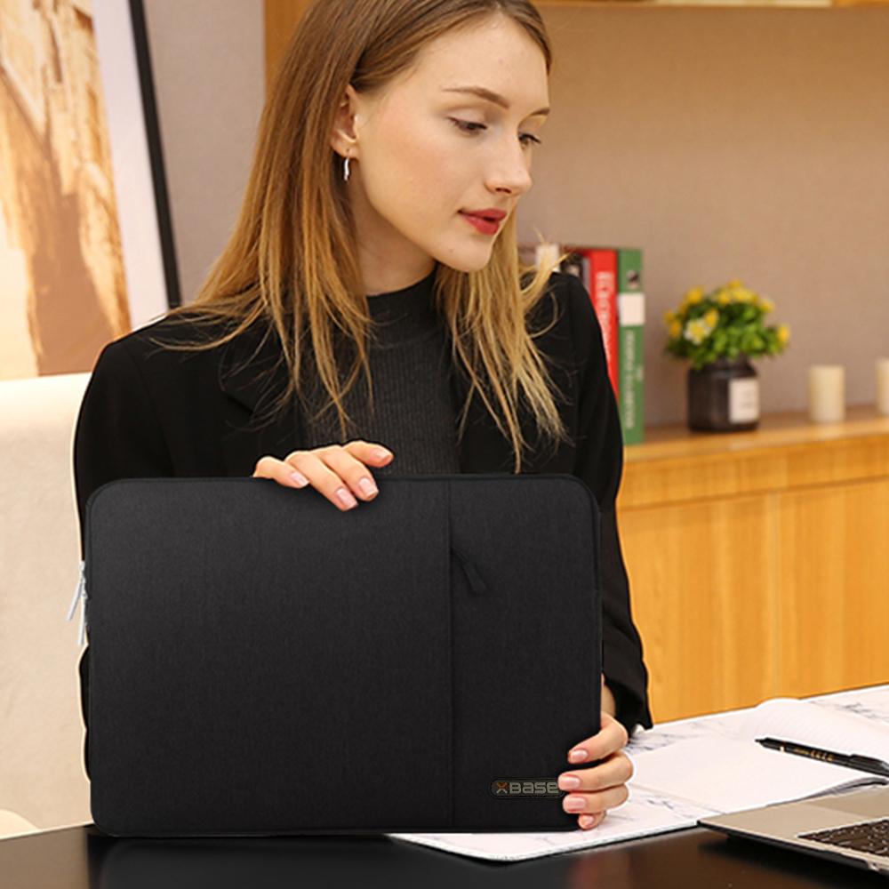 Black Tablet, iPad or Laptop Computer Sleeve -15\" Black